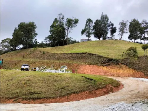 Se Vende Lote En El Quirama Vía La Ceja Rionegro A 2.5 Km De La Vía