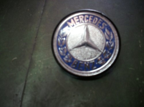 Insignia Mercedes Benz Acrilico Grande. Diametro: 12cm