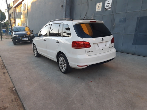 Volkswagen Suran 1.6 Comfortline 101cv Ab 2015