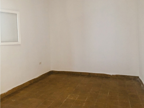 Alquiler - Casa 2 Dormitorios - Yofre Sur