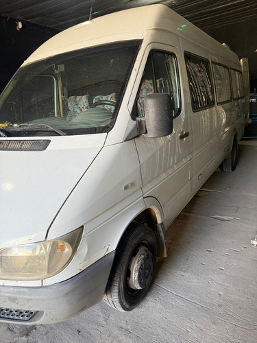 Mercedes-Benz Sprinter 2.5 413 Minibus 4025 19+1