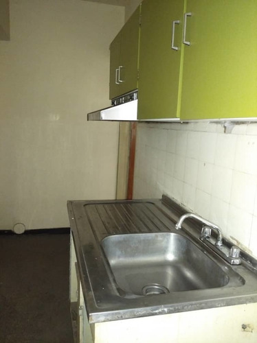 Imagen 6 de 9 de Apartamento En Venta Urb. Lebrún