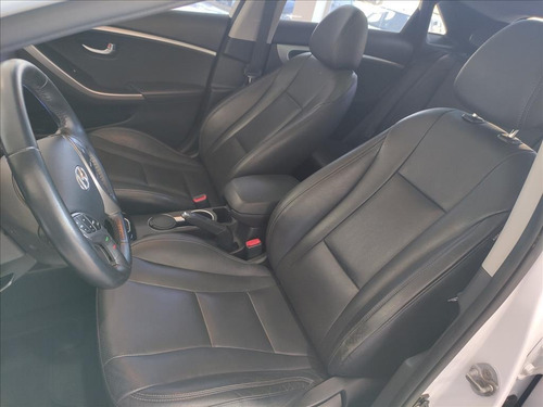 Imagem 8 de 12 de I30 1.8 Mpi 16v Gasolina 4p Automatico
