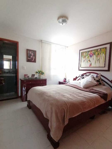 Imagen 16 de 18 de En Venta Amplio Apartamento Orquídea Cañaveral