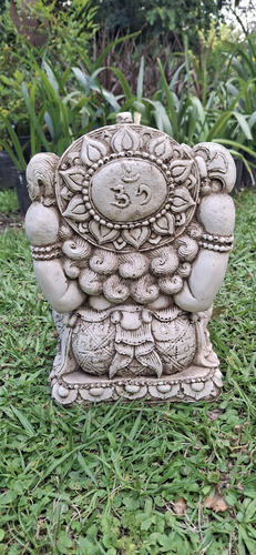 Ganesha De 30 De Resina. Significado: Abundancia Crema