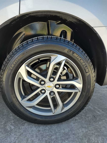 Imagen 6 de 12 de Chevrolet Equinox 2017 2.4 Ls At