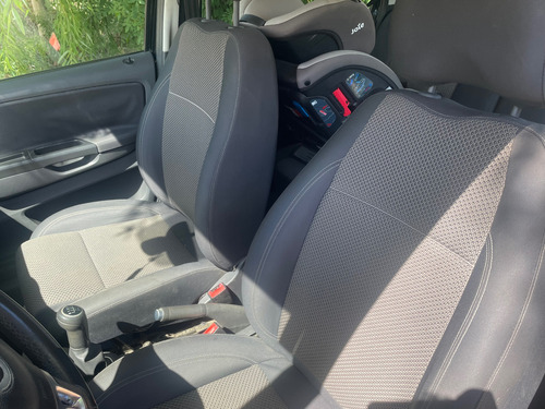 Volkswagen Suran 1.6 Highline 101cv 11c