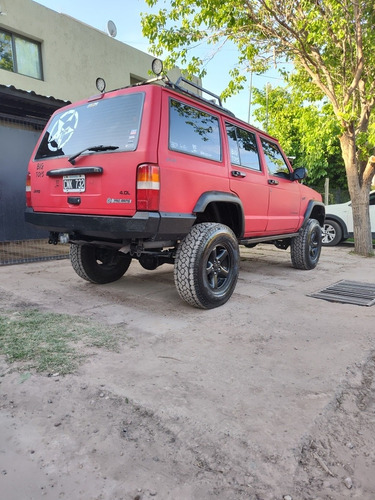 Imagen 3 de 7 de Jeep Cherokee 1999 4.0 Sport