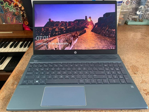 Lap Top Hp Pavilion - 15-cw1004la Procesador Amd Ryzen 5 (Usado)