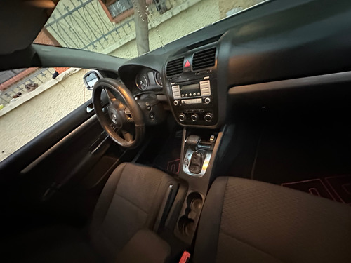 Volkswagen Bora 2.5 Style Tiptronic Bt At