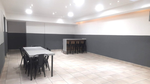 Cumbrespro Vende Amplio Dpto. 1d/1b, Con Bodega