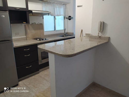 Imagen 3 de 14 de Apartamento En Venta Las Delicias El Toro 0412-8887550