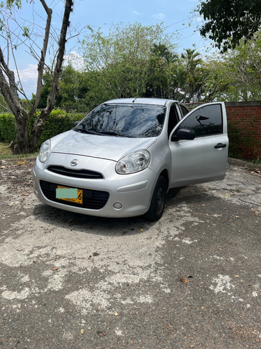 Nissan March 1.6 Active