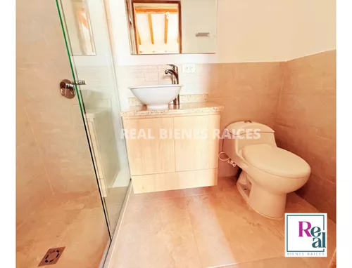 ¡tu Hogar Ideal Te Espera! Casa En Venta Con Excelente Ubicación.
