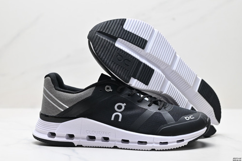 On Running Cloudrunner Cloud 5 Zapatillas Negras