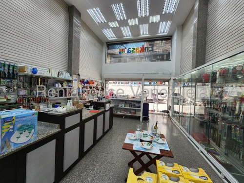 Se Vende Local En El Centro De Caracas