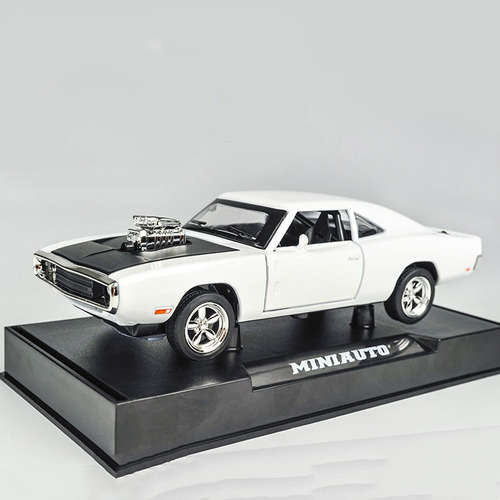 Rapido Y Furioso Dodge Challenger 1970 Miniatura Metal Autos