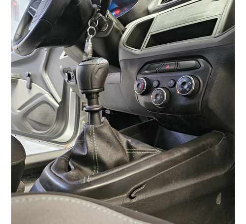 Chevrolet Onix 1.0 MPFI LS 8V FLEX 4P MANUAL