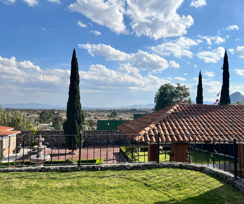 ¡oportunidad Única! Casa De Campo En Venta Con Caballerizas Y Salón De Juegos, Ideal Para Descansar O Invertir