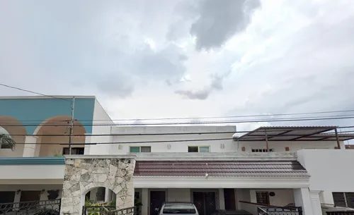 Casa En Remate Bancario - Calle 21, La Florida, Mérida, Yucatán -jcbb3