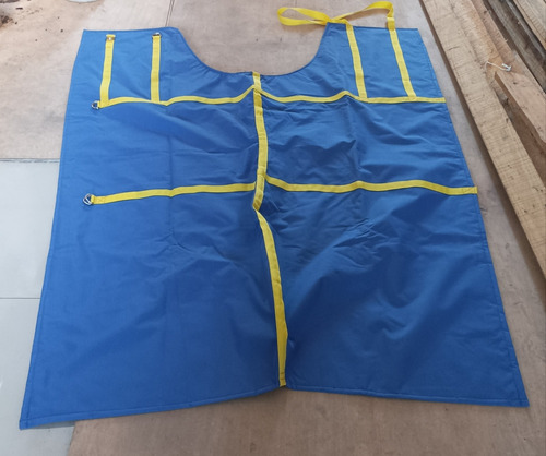 Imagen 1 de 5 de Carpa Para Caballos De Polar Bien Calentita. Aperos Riobueno