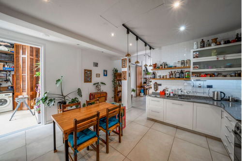 Ph De 4 Ambientes Con Jardín Y Reciclado A Nuevo En Flores