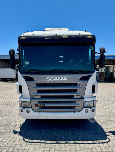 Scania P340 Ano 2010 - 4x2