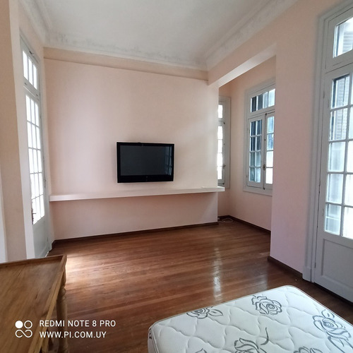 Venta Casa De Altos En El Centro De 3 O 4 Dormitorios