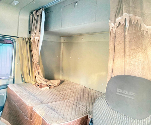 Imagem 10 de 17 de Daf Xf 510 6x4 2020