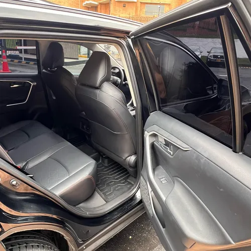 Toyota RAV4 2.5L X-Road 4X4