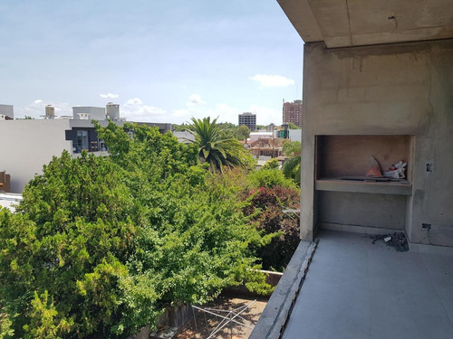 Imagen 7 de 15 de Departamento En Venta - San Isidro - La Calabria