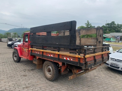 Toyota Bandeirante Carroceria
