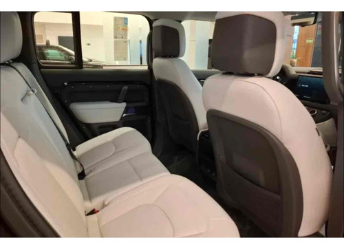Land Rover Defender 3.0 D300 Turbo Diesel Mhev 110 X-dynamic