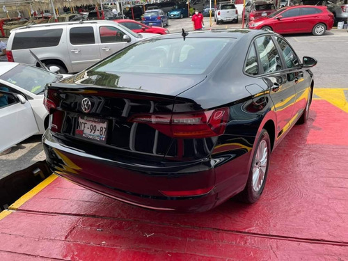 Imagen 5 de 10 de Volkswagen Jetta 2019 2.5 Comfortline Mt