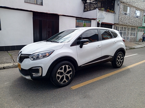 Renault Captur 2.0 Intens Automática