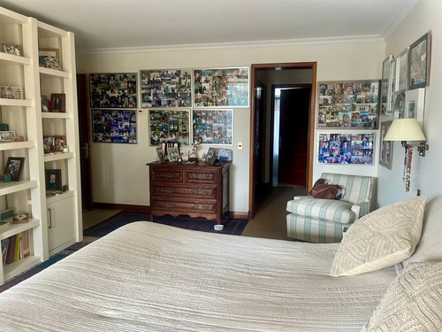 Departamento En Venta De 3 Dorm. En Lo Barnechea