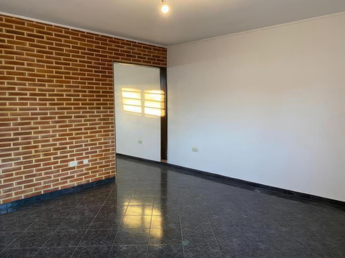 Dúplex En Venta - 2 Dormitorios 1 Baño - 123.57mts2 - La Plata