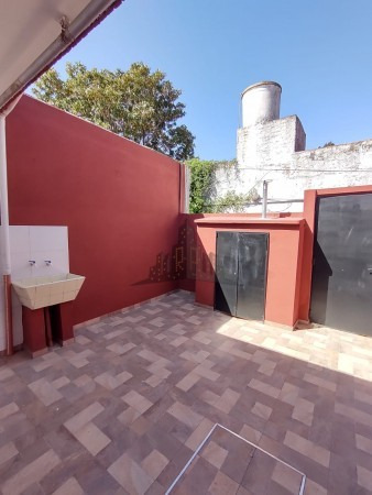 Casa - Ph - Oportunidad - Tres 3 Ambientes - Caseros - Tres De Febrero - Dos 2 Patios