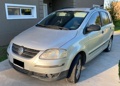 Volkswagen Suran 1.6 Highline
