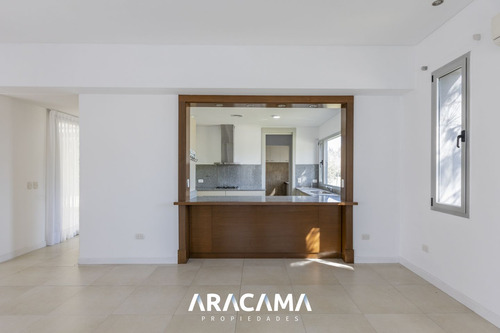 Casa En Venta En Brickland - Canning
