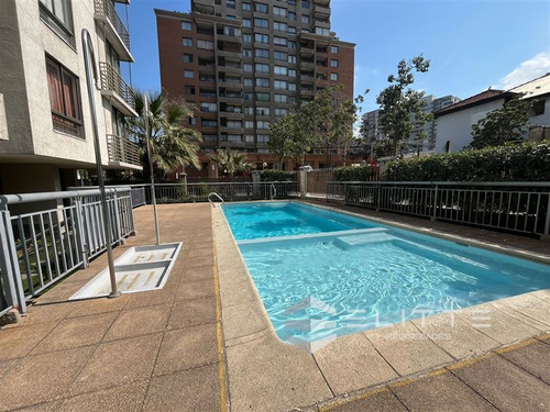 Depto. En Venta De 2d/2b En Ñuñoa Cercano A Metro Eyzaguirre