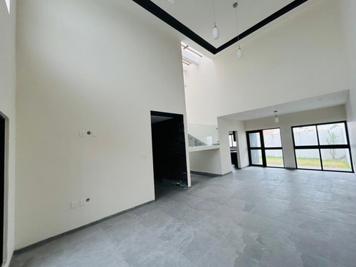 Casa En Venta En Veracruz, Fracc. Las Palmas En Medellín De Bravo, Ver.