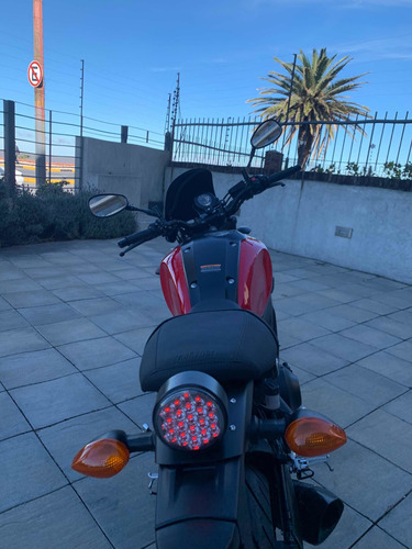Yamaha Xsr900