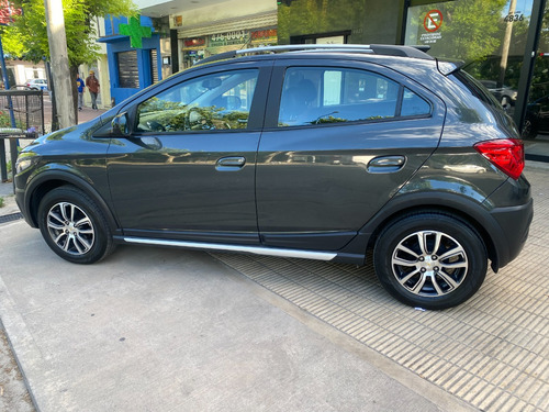 Chevrolet Onix 1.4 Activ 98cv