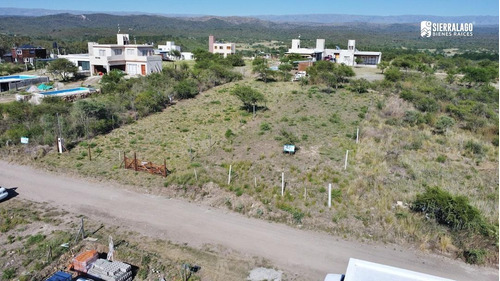 Imagen 3 de 11 de Lote Alto A 1 Cuadra De La Ruta.