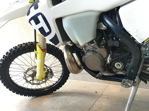 Imagen 10 de 18 de Husqvarna Te250i Usada 2020 23hs - Palermo Bikes