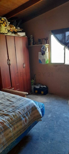 Imagen 13 de 19 de 7 Bis Entre 471 Y 472 - Lote Con Casa A Reciclar En Venta - Savoia, City Bell