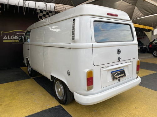 Imagem 4 de 8 de Volkswagen Kombi 1.4 Flex Furgão 2012