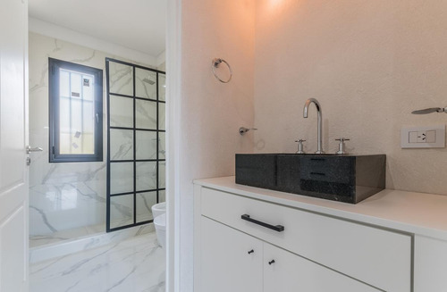 Imagen 29 de 30 de Venta · Casa A Estrenar De Categoría En Moreno · Pileta · Patio · Balcón · Financia · Permuta