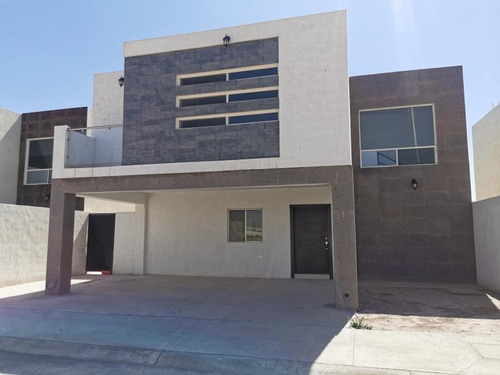 Imagen 2 de 12 de Casa Sola En Venta Los Olivos